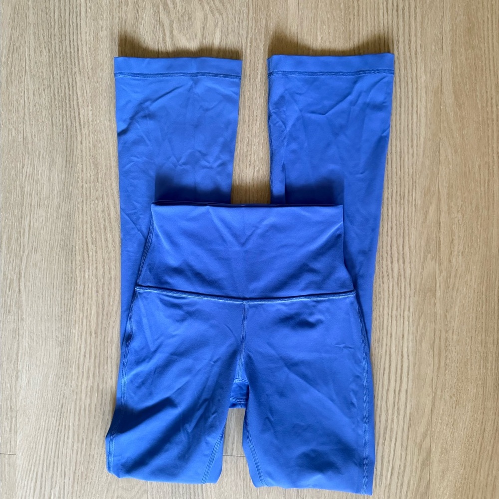Lululemon Athletica Blue Leggings - Picture 2 of 3